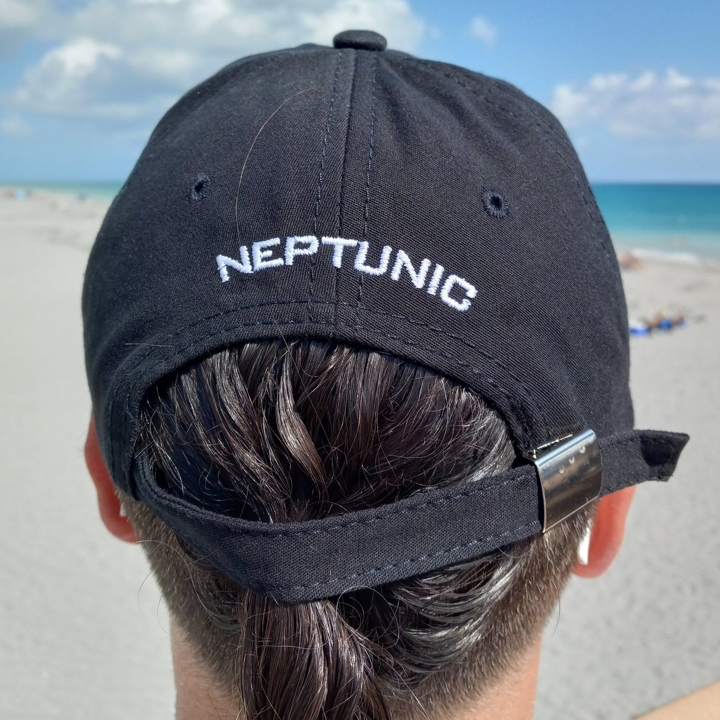Neptunic Buckle Cap in Black