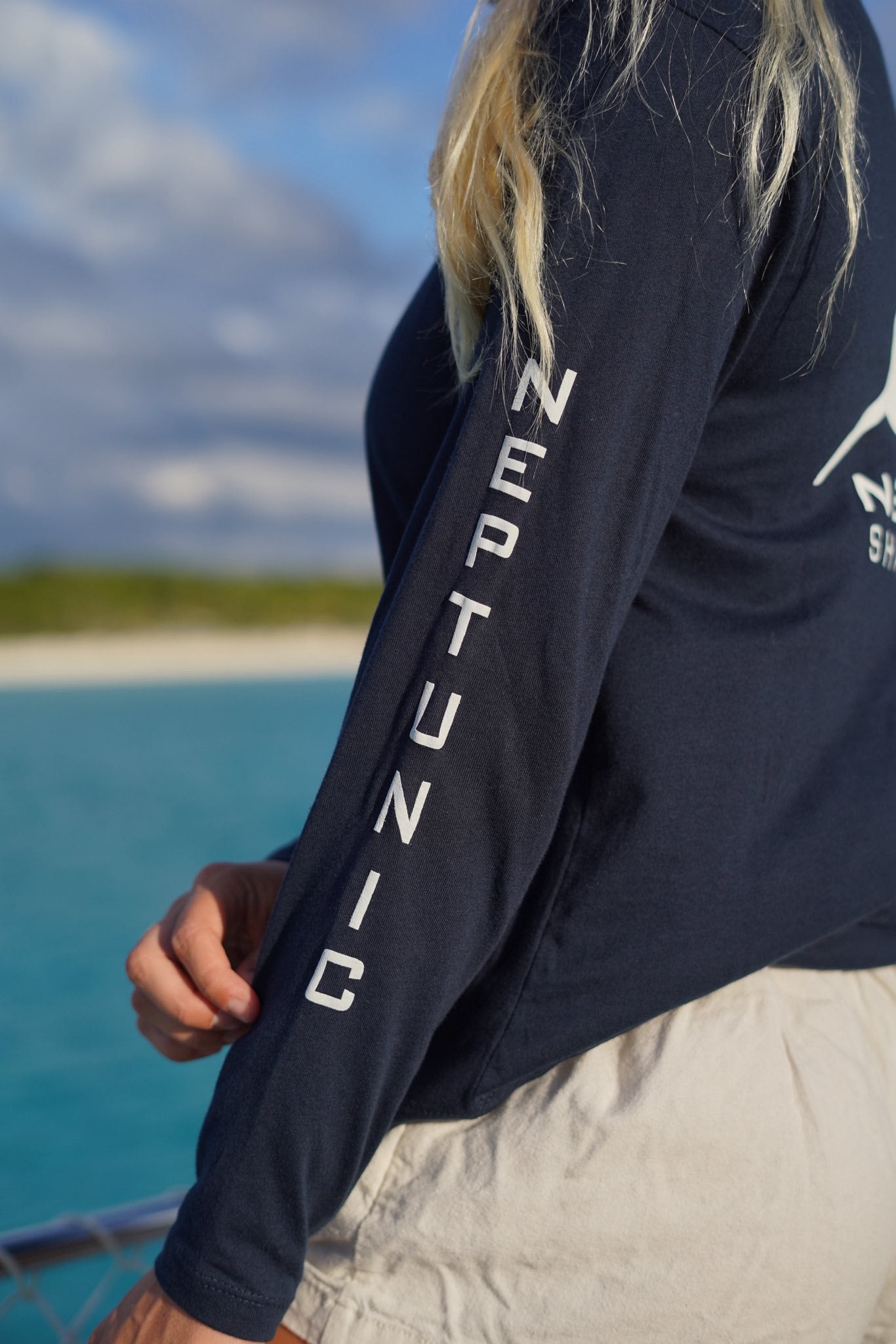 Neptunic Women's Long Sleeve Relax Fit Tee