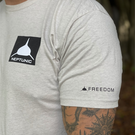 Men's Sharks & Stripes Tee