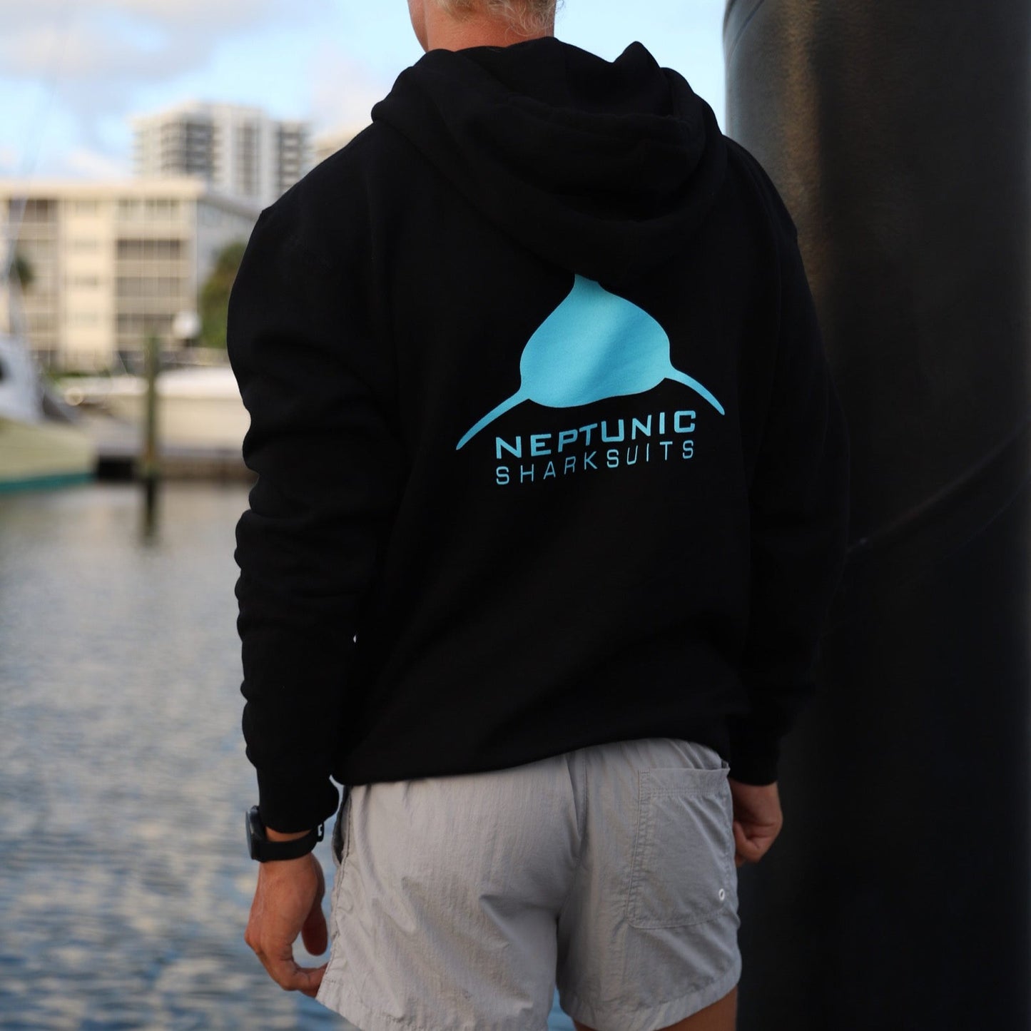 Neptunic Classic Pullover Hoodie Black/Cyan